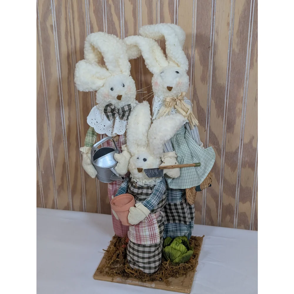Unbranded Unisex Easter Bunny Family Figurine